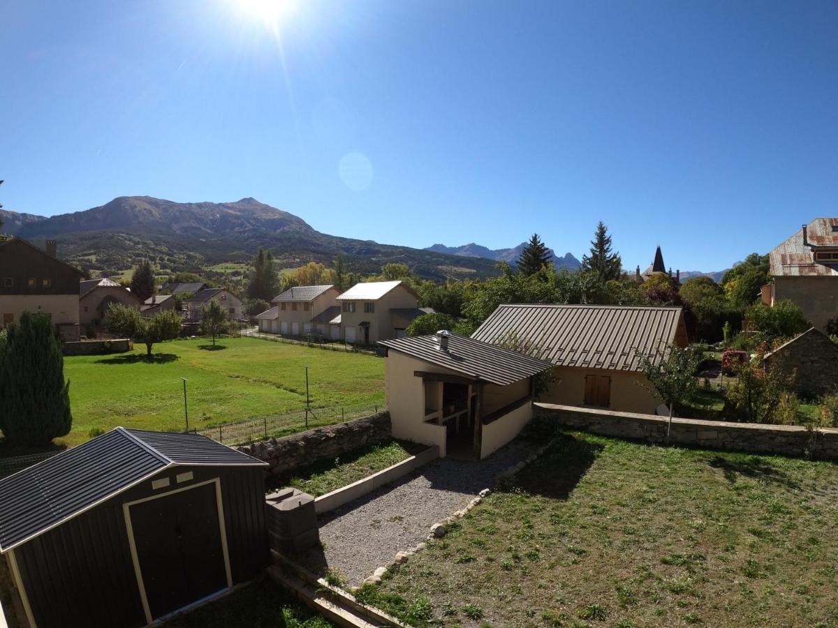 Maison Neuve Proche De Barcelonnette Jausiers Kültér fotó